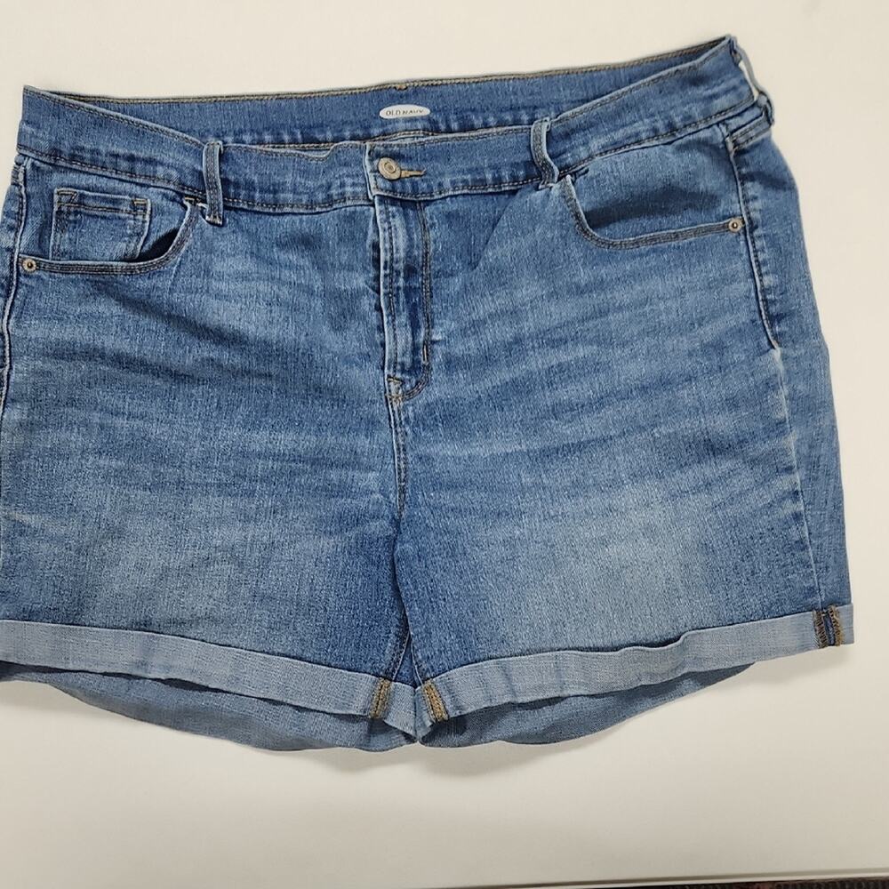 Old Navy Women's Light Blue Jean Shorts